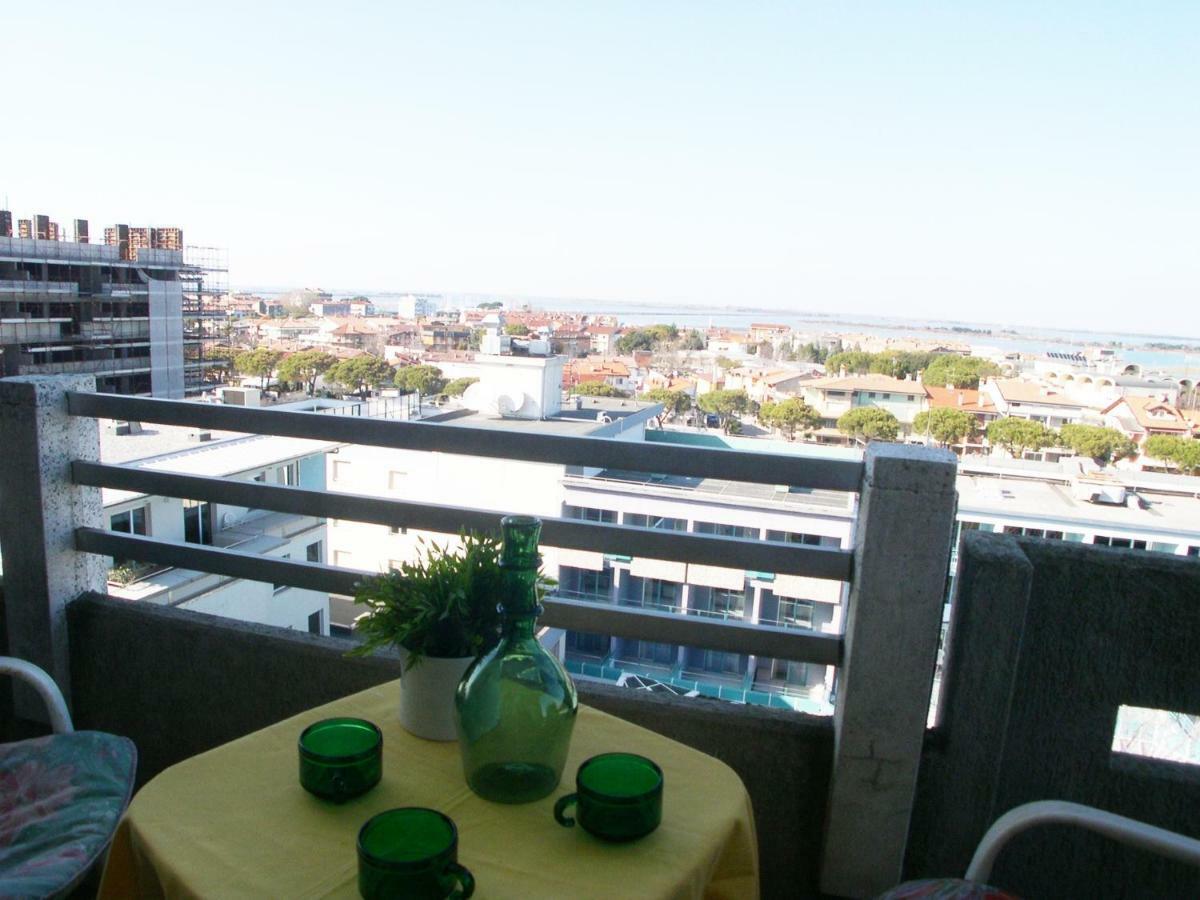 Martini Apartment